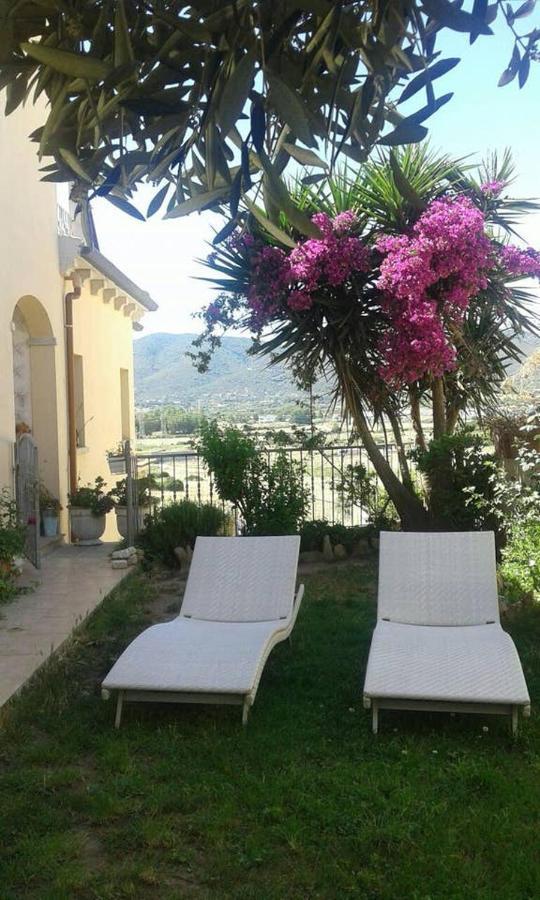B&B Villa Orchidea Ольбия Экстерьер фото
