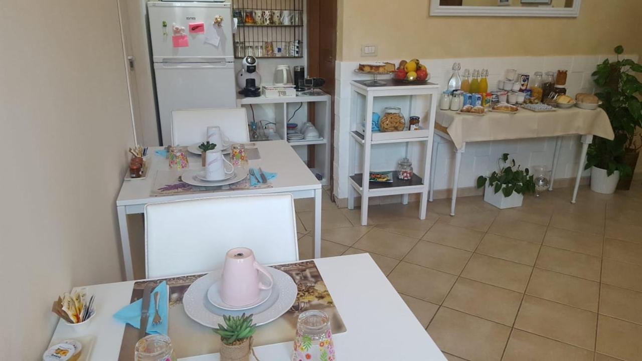 B&B Villa Orchidea Ольбия Экстерьер фото