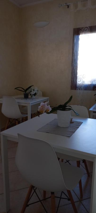 B&B Villa Orchidea Ольбия Экстерьер фото