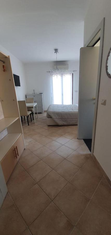 B&B Villa Orchidea Ольбия Экстерьер фото
